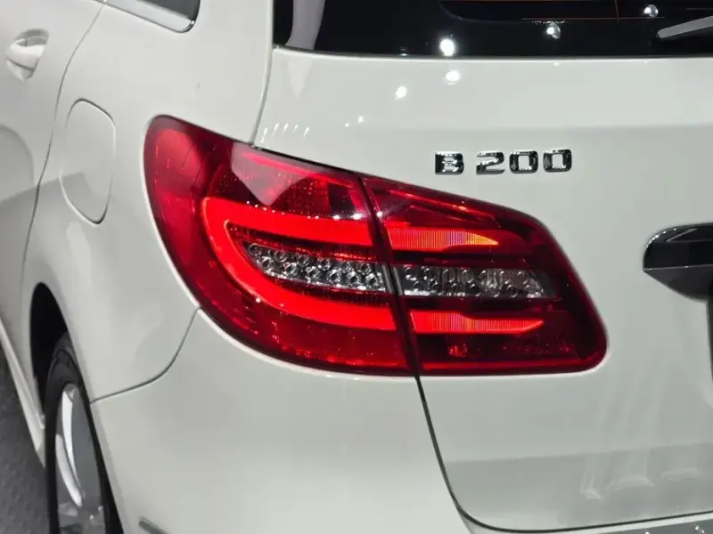 2014 Mercedes-Benz B-Класс с пробегом 183 420 км