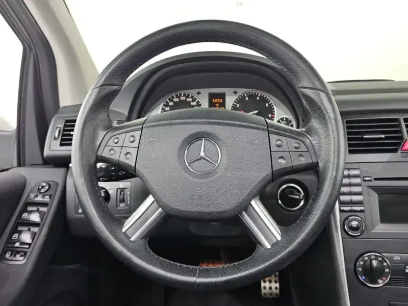 2011 Mercedes-Benz B-Класс с пробегом 158 574 км