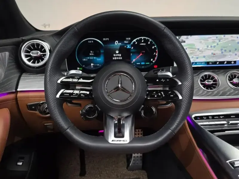 2023 Mercedes-Benz AMG GT с пробегом 14 142 км