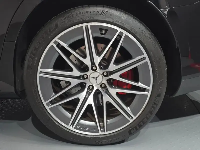 2023 Mercedes-Benz AMG GT с пробегом 14 142 км