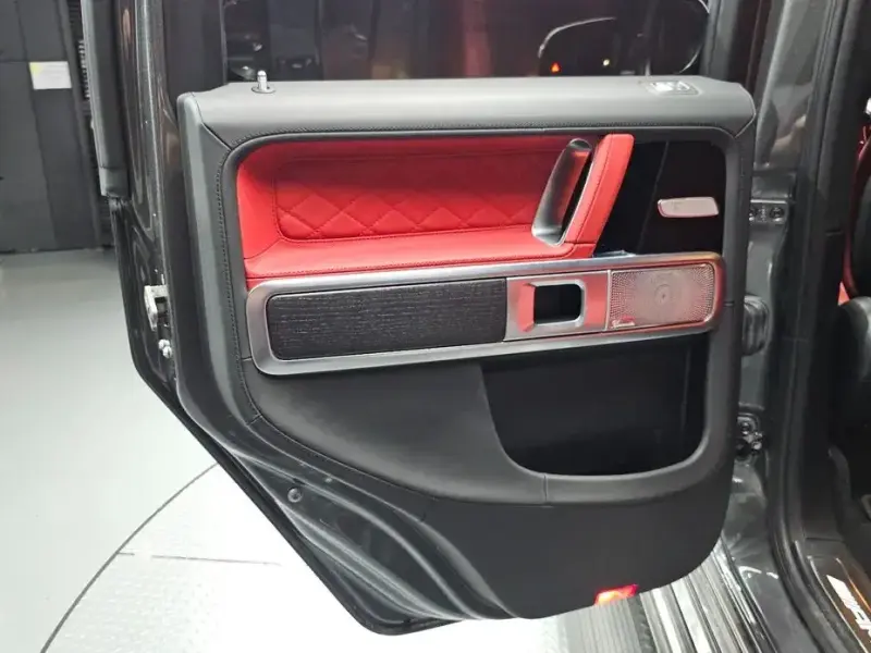 2023 Mercedes-Benz G-Класс с пробегом 15 280 км