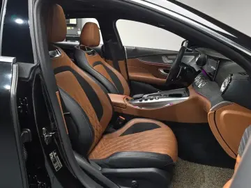 2023 Mercedes-Benz AMG GT с пробегом 14 142 км