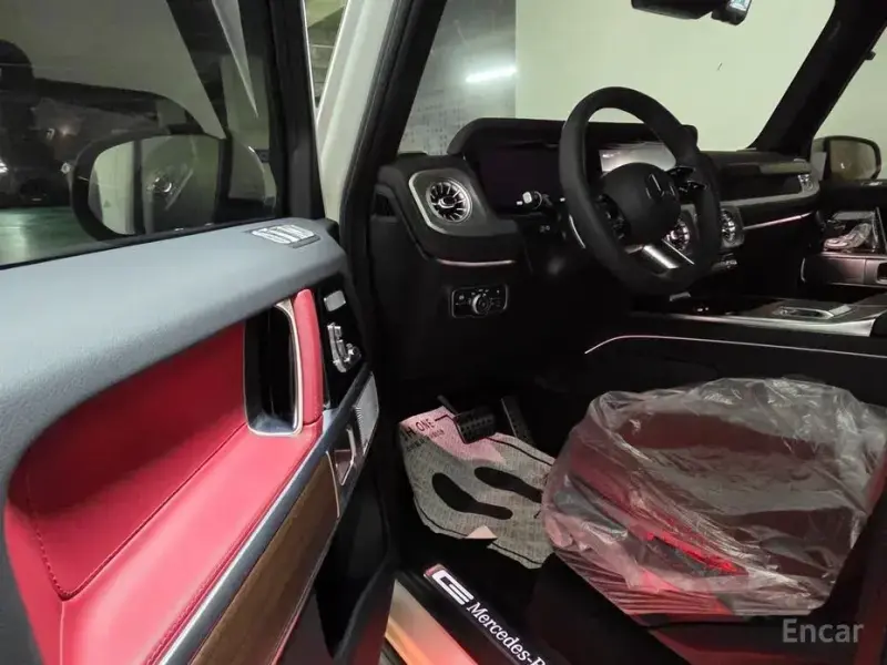 2026 Mercedes-Benz G-Класс с пробегом 15 км