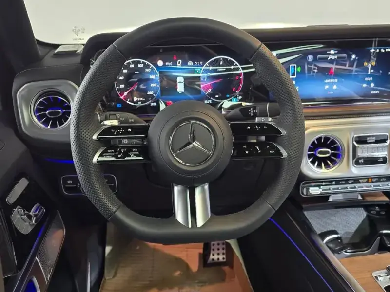 2025 Mercedes-Benz G-Класс с пробегом 549 км
