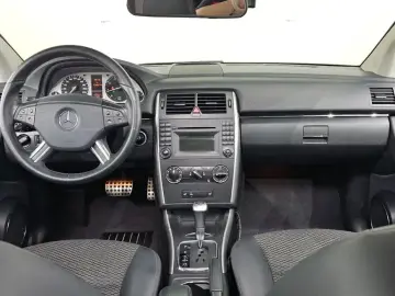 2011 Mercedes-Benz B-Класс с пробегом 158 574 км