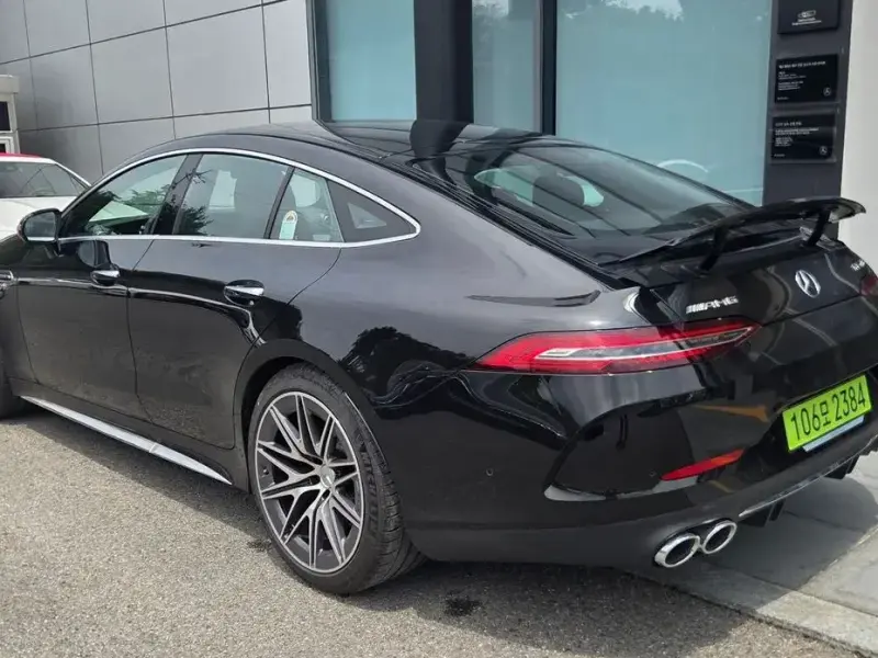 2025 Mercedes-Benz AMG GT с пробегом 250 км