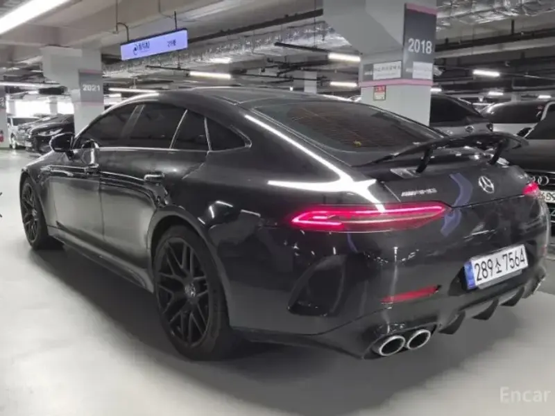 2022 Mercedes-Benz AMG GT с пробегом 19 863 км