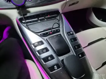2022 Mercedes-Benz AMG GT с пробегом 19 863 км