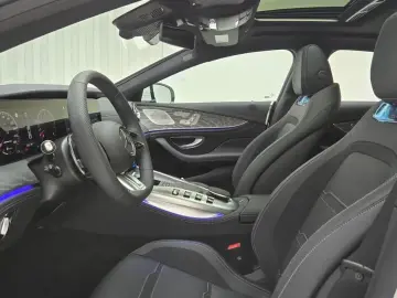 2025 Mercedes-Benz AMG GT с пробегом 33 км