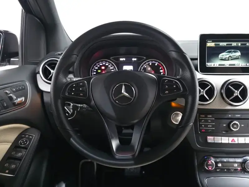 2018 Mercedes-Benz B-Класс с пробегом 20 947 км