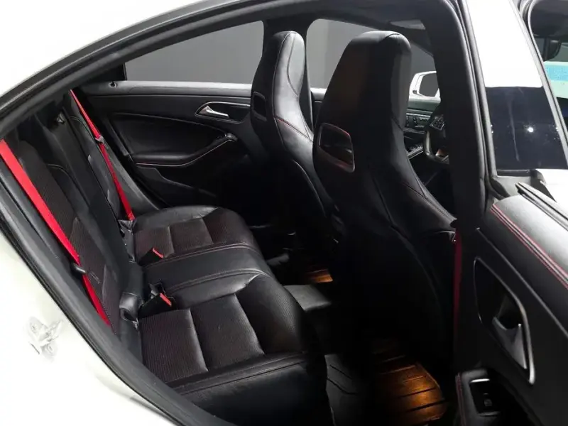 2016 Mercedes-Benz CLA с пробегом 92 379 км