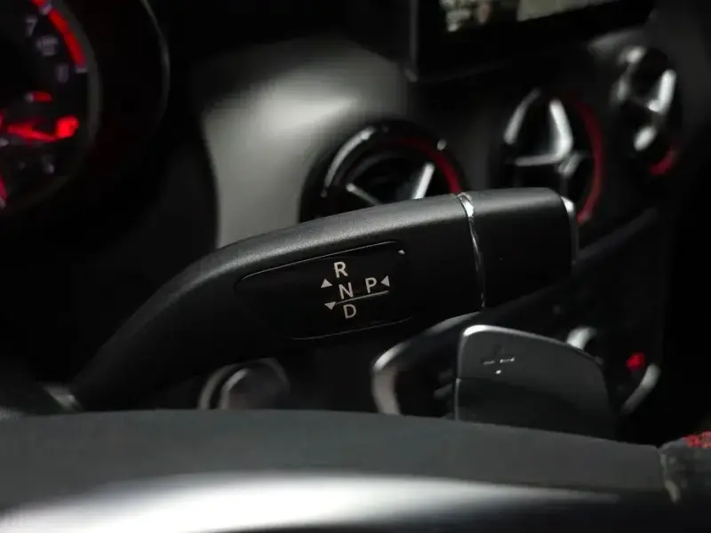 2015 Mercedes-Benz CLA с пробегом 221 291 км