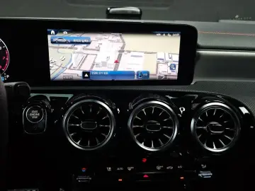 2024 Mercedes-Benz CLA с пробегом 1 483 км