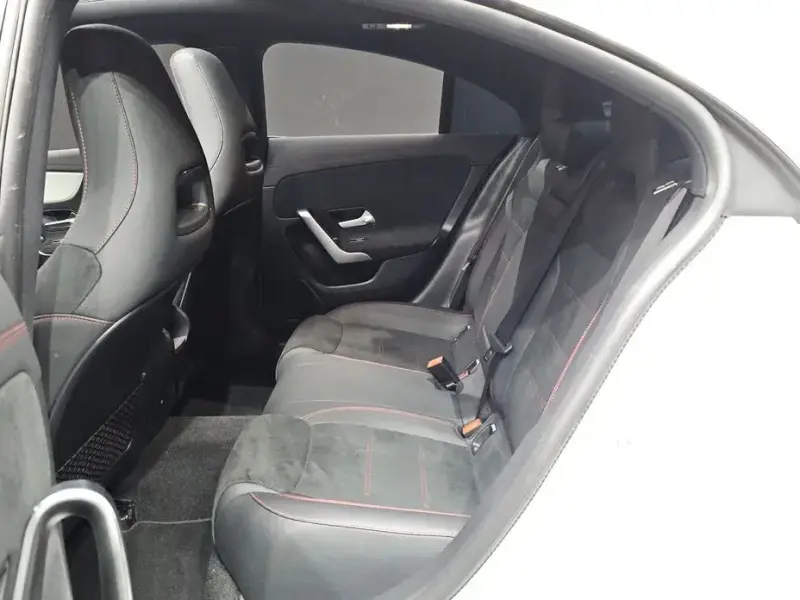 2024 Mercedes-Benz CLA с пробегом 1 483 км