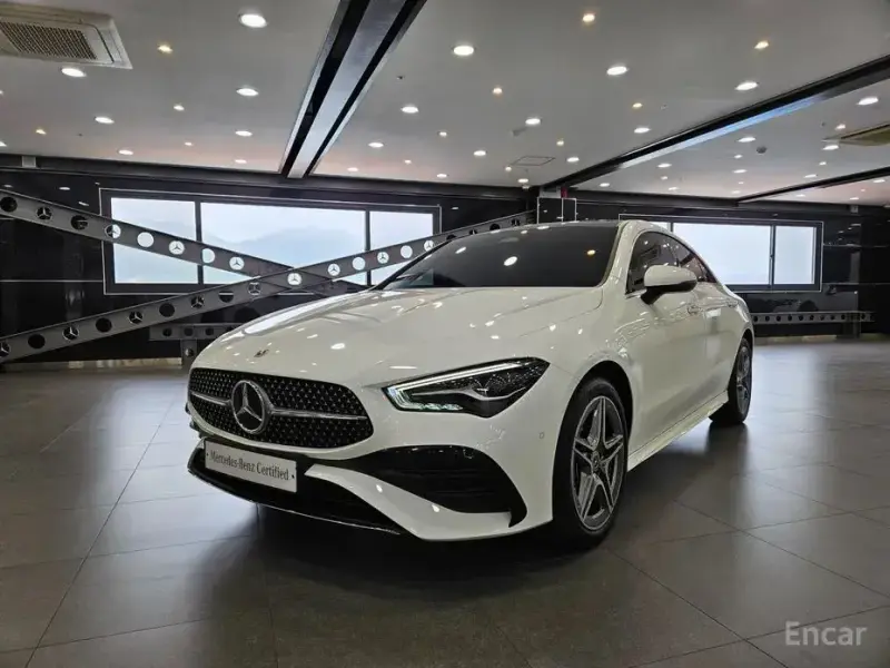 2025 Mercedes-Benz CLA с пробегом 8 007 км