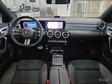 2025 Mercedes-Benz CLA с пробегом 8 007 км