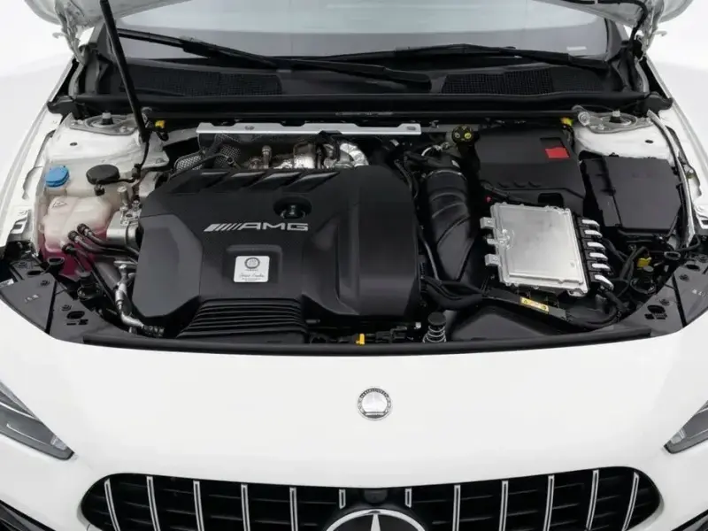 2025 Mercedes-Benz CLA с пробегом 1 902 км