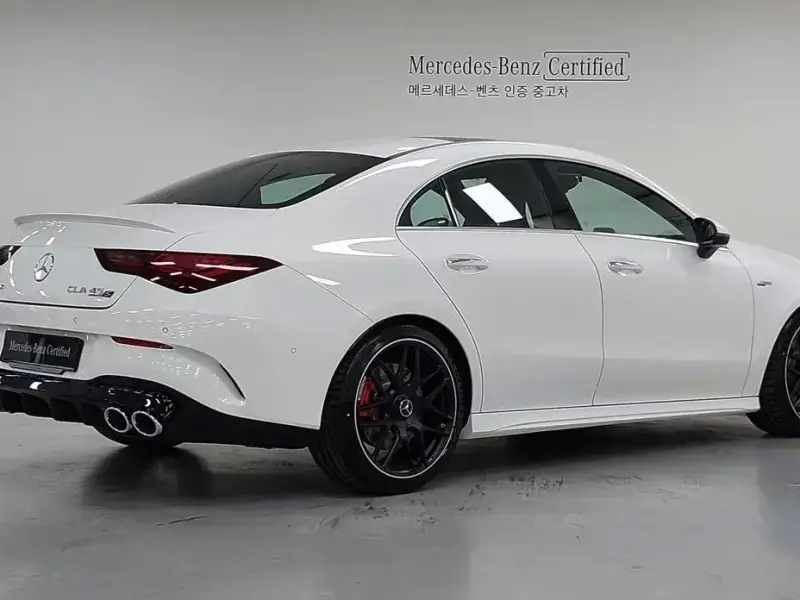2025 Mercedes-Benz CLA с пробегом 21 км