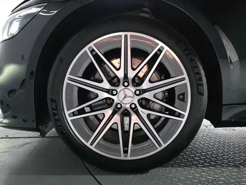 2022 Mercedes-Benz AMG GT с пробегом 9 777 км
