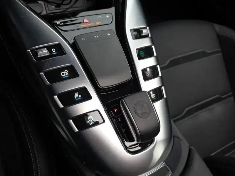 2022 Mercedes-Benz AMG GT с пробегом 9 777 км