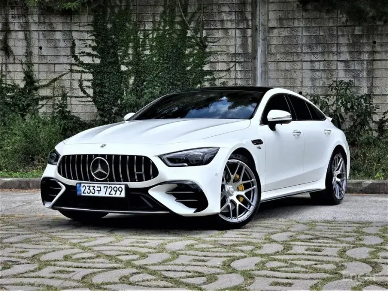 2023 Mercedes-Benz AMG GT с пробегом 17 100 км