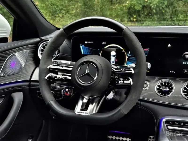 2023 Mercedes-Benz AMG GT с пробегом 17 100 км