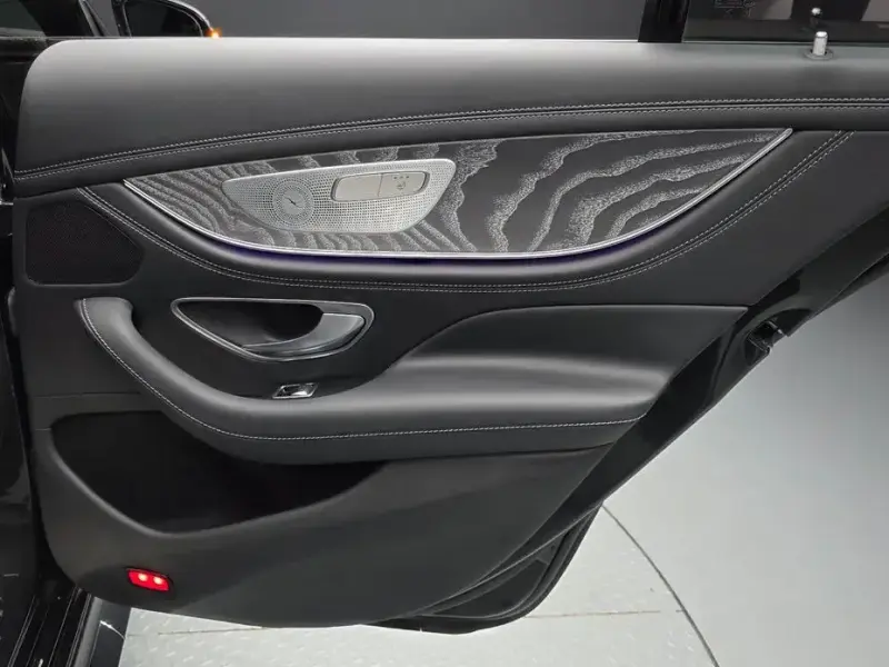 2023 Mercedes-Benz AMG GT с пробегом 27 311 км