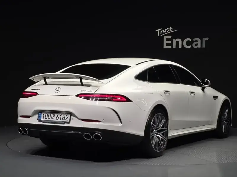 2022 Mercedes-Benz AMG GT с пробегом 39 771 км