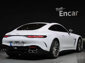 2025 Mercedes-Benz AMG GT с пробегом 3 387 км