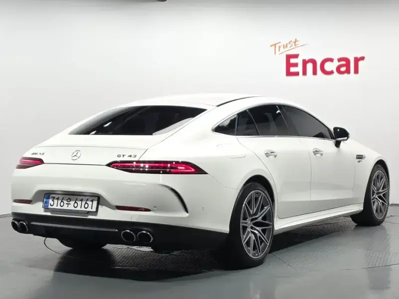 2022 Mercedes-Benz AMG GT с пробегом 41 828 км