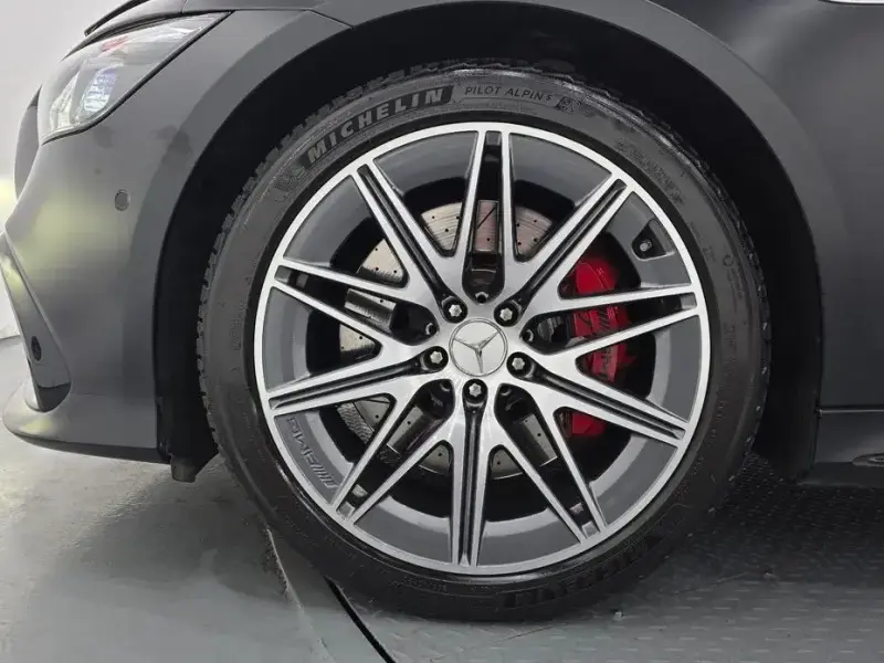 2022 Mercedes-Benz AMG GT с пробегом 40 197 км