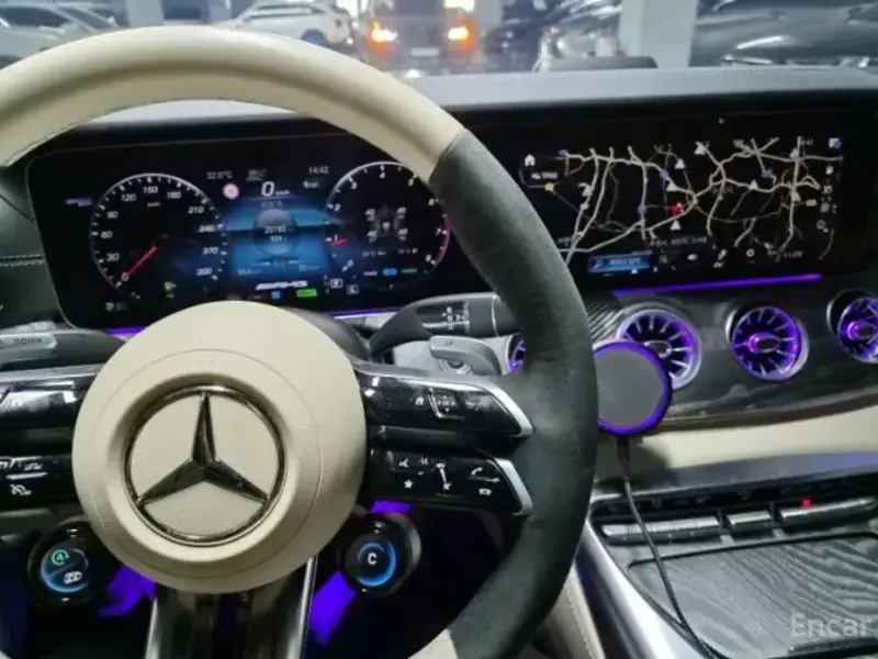 2022 Mercedes-Benz AMG GT с пробегом 19 863 км