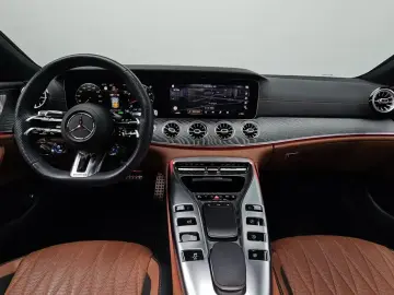2022 Mercedes-Benz AMG GT с пробегом 18 210 км