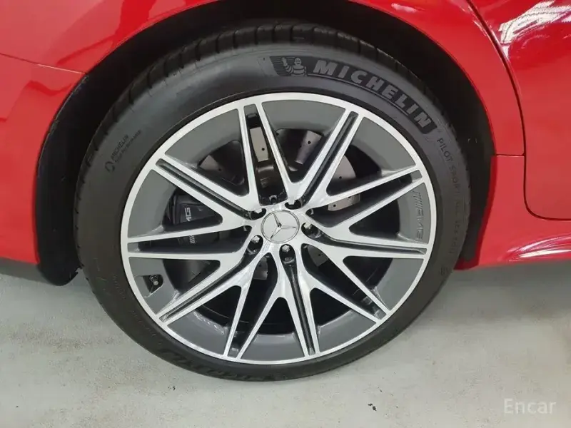 2022 Mercedes-Benz AMG GT с пробегом 45 585 км