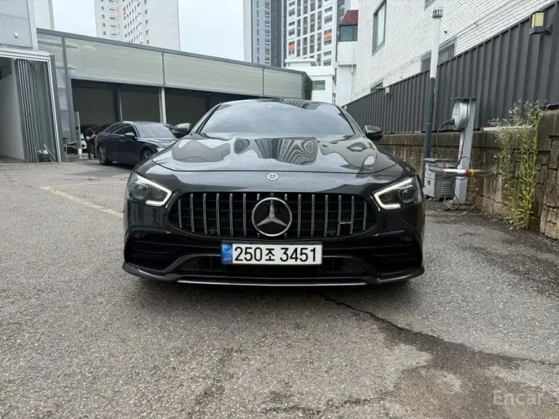 2022 Mercedes-Benz AMG GT с пробегом 48 668 км
