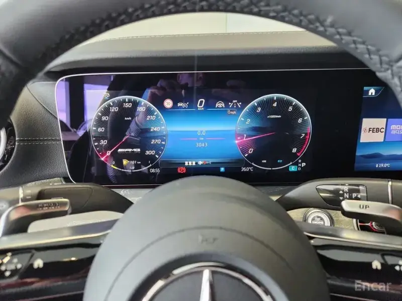 2025 Mercedes-Benz AMG GT с пробегом 3 043 км