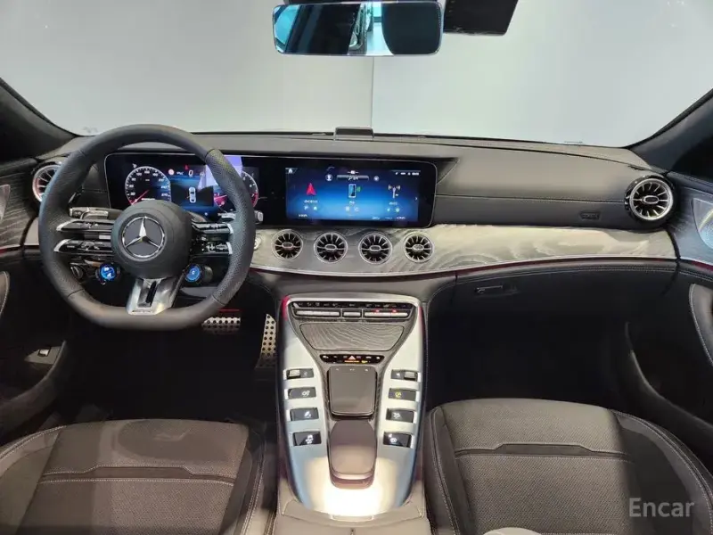 2025 Mercedes-Benz AMG GT с пробегом 3 043 км