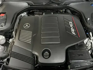 2025 Mercedes-Benz AMG GT с пробегом 7 356 км