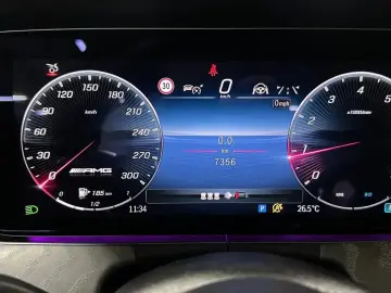 2025 Mercedes-Benz AMG GT с пробегом 7 356 км