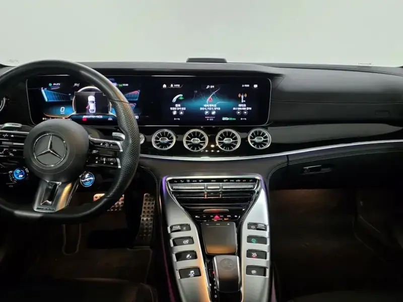 2022 Mercedes-Benz AMG GT с пробегом 40 176 км
