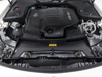 2025 Mercedes-Benz AMG GT с пробегом 6 104 км
