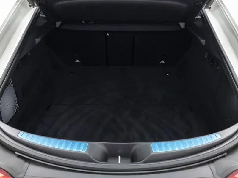 2025 Mercedes-Benz AMG GT с пробегом 6 104 км