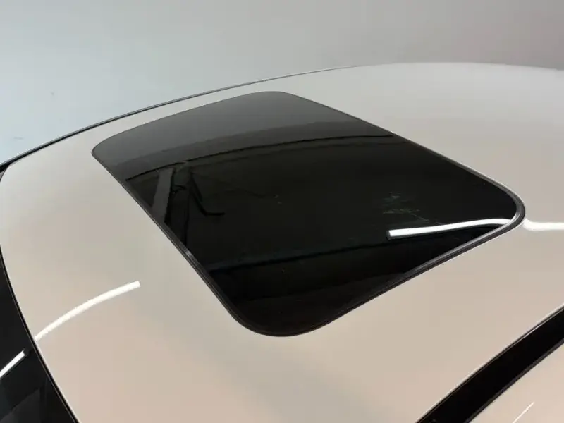 2025 Mercedes-Benz AMG GT с пробегом 11 км