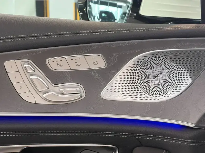 2025 Mercedes-Benz AMG GT с пробегом 11 км