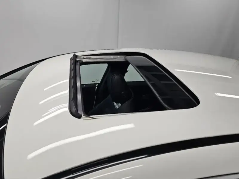 2025 Mercedes-Benz AMG GT с пробегом 1 421 км