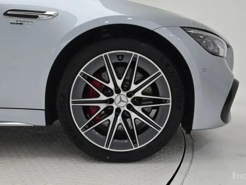 2025 Mercedes-Benz AMG GT с пробегом 4 408 км