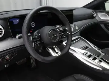 2025 Mercedes-Benz AMG GT с пробегом 1 297 км