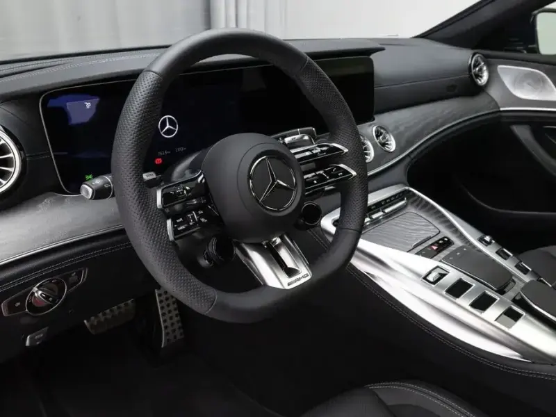 2025 Mercedes-Benz AMG GT с пробегом 1 297 км