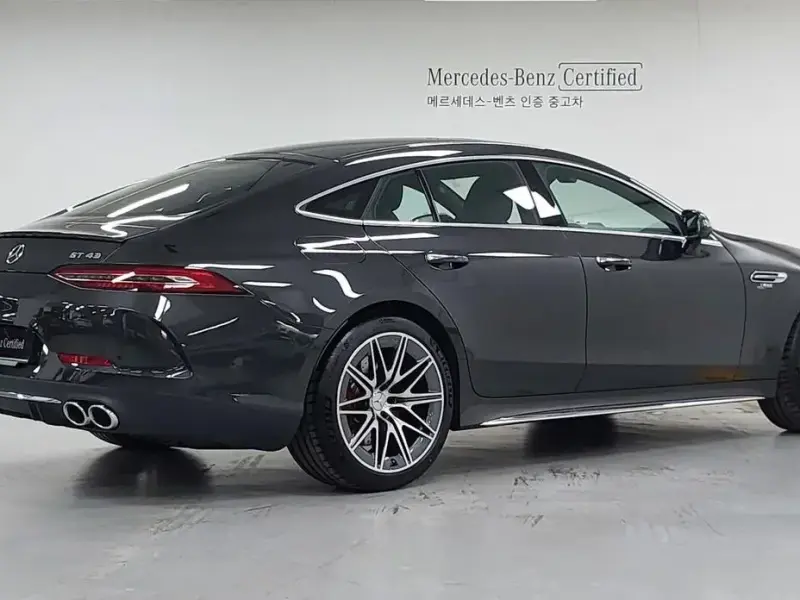 2025 Mercedes-Benz AMG GT с пробегом 5 769 км