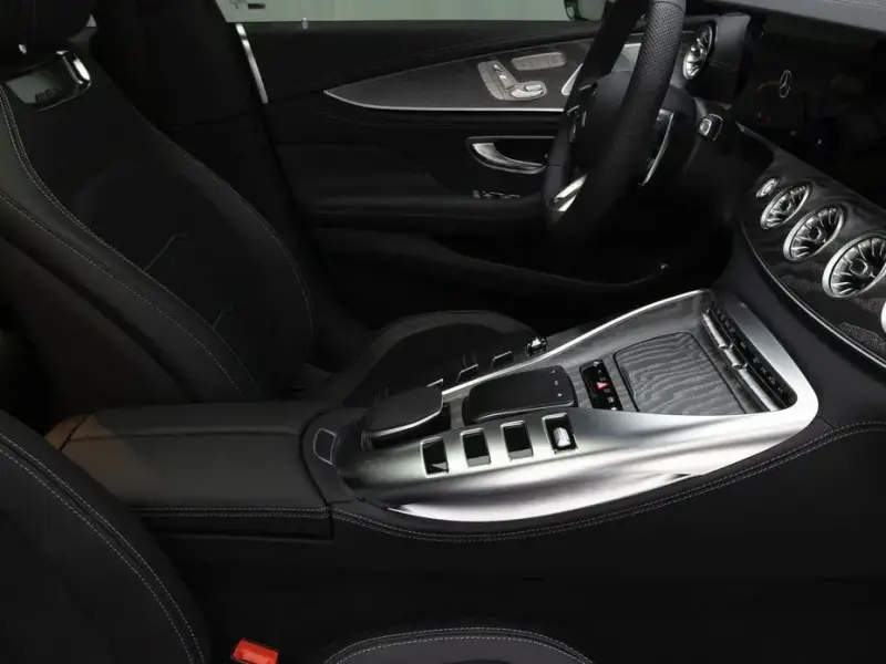 2025 Mercedes-Benz AMG GT с пробегом 1 297 км